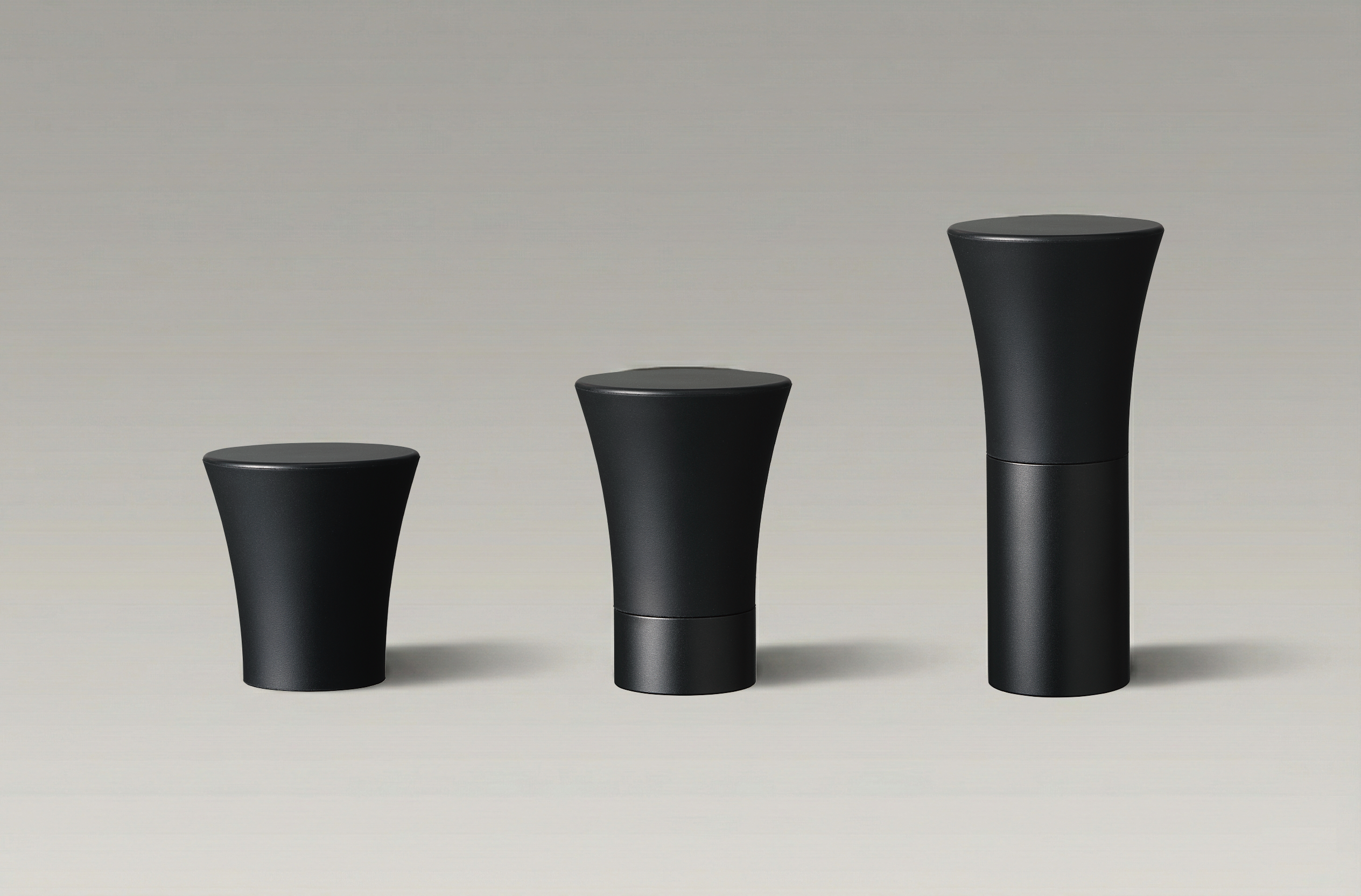 黒い戸当り｜ブラックシリーズ