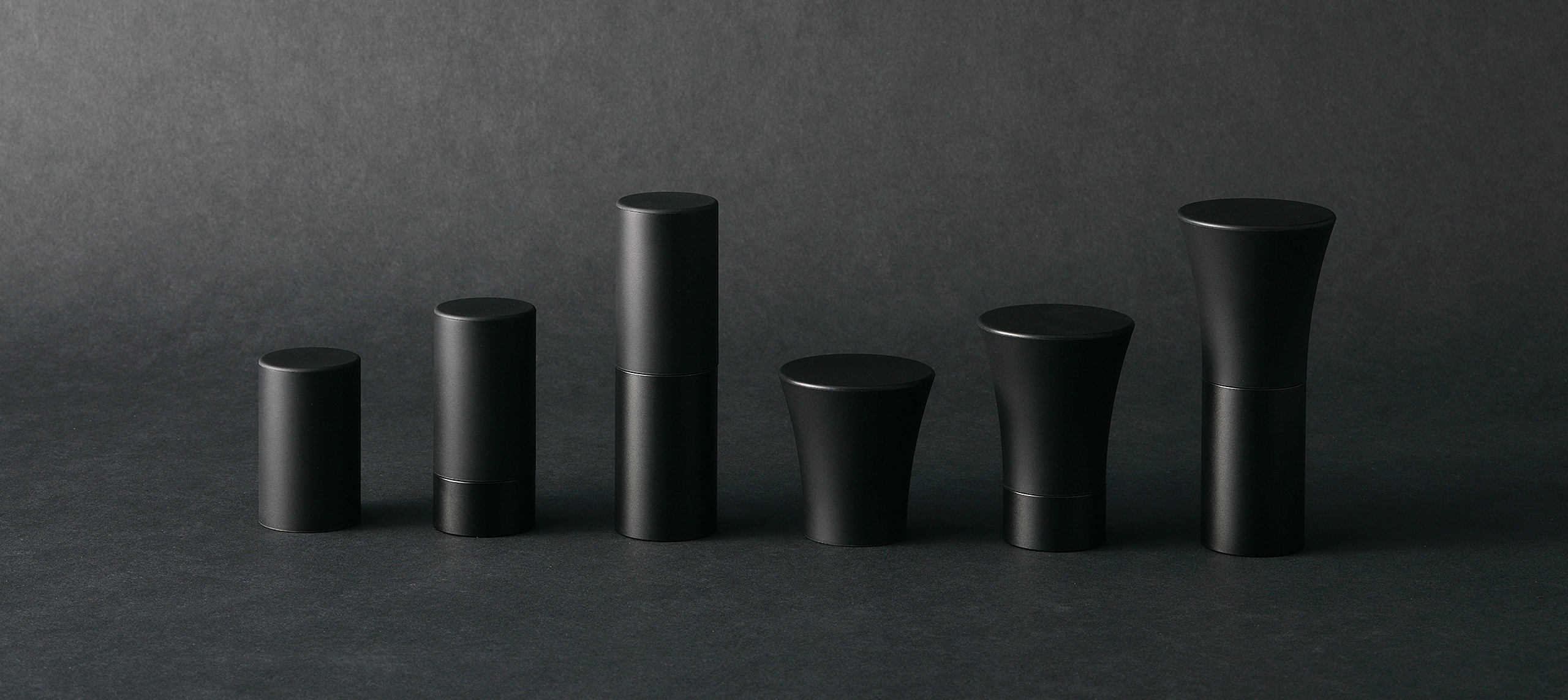 黒い戸当り｜ブラックシリーズ