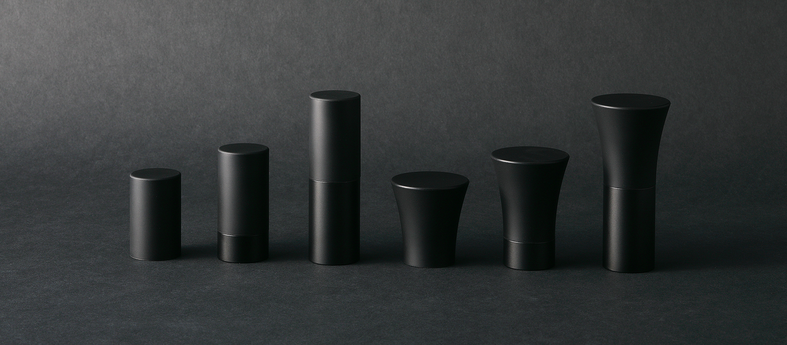 黒い戸当り｜ブラックシリーズ